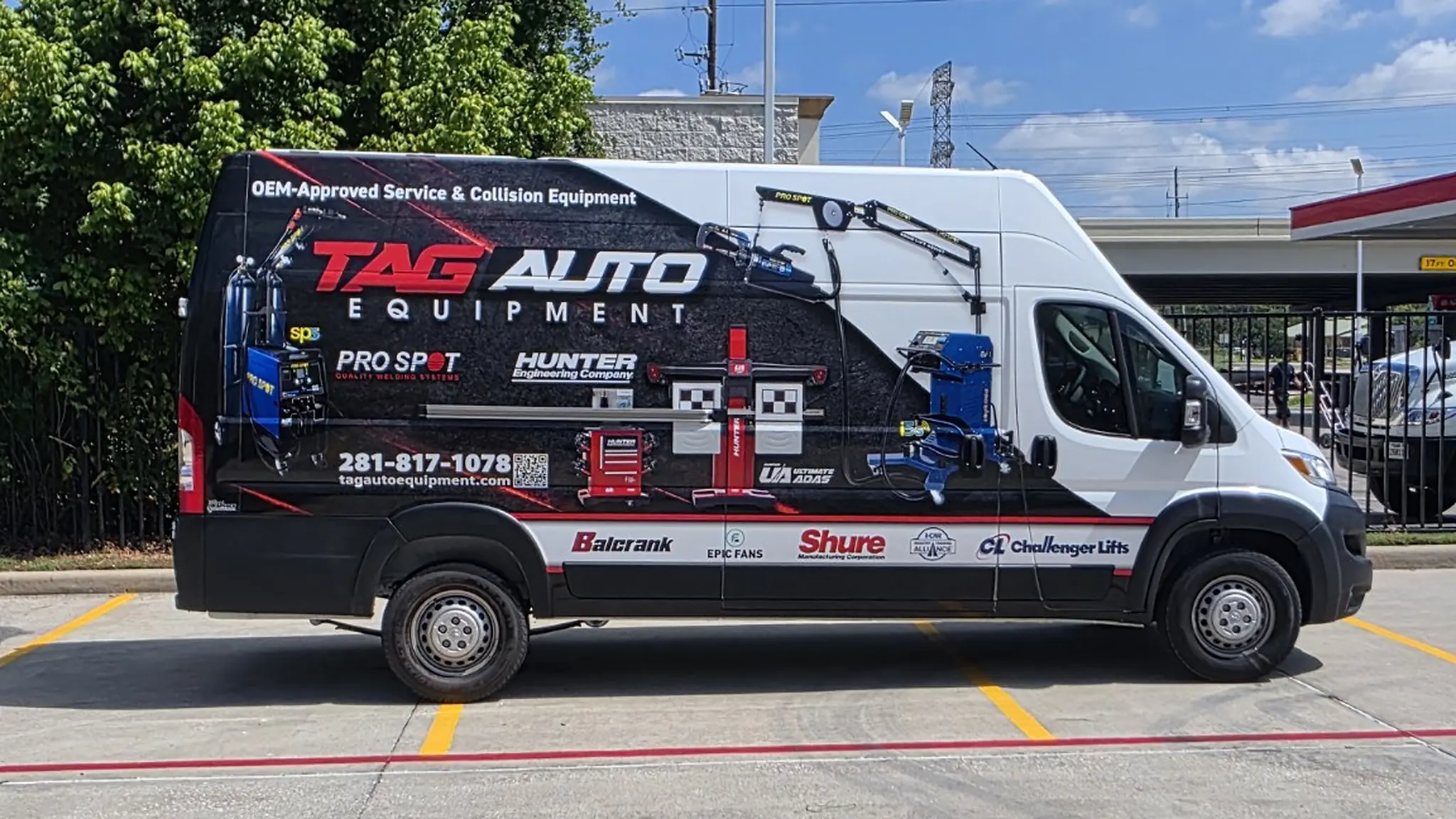 TAG Auto Equipment service van for collision equipment support